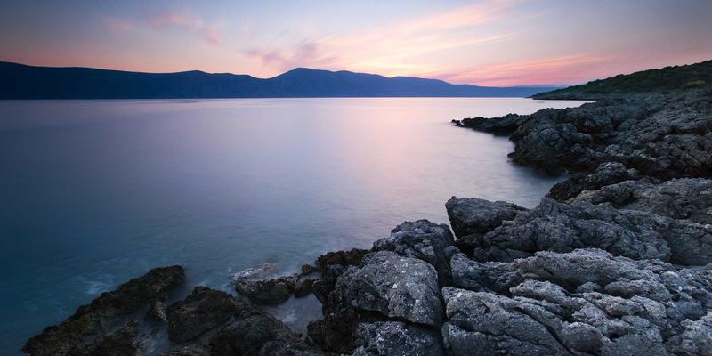 现代家居设计灵感：打造兼具美学与功能的理想生活空间